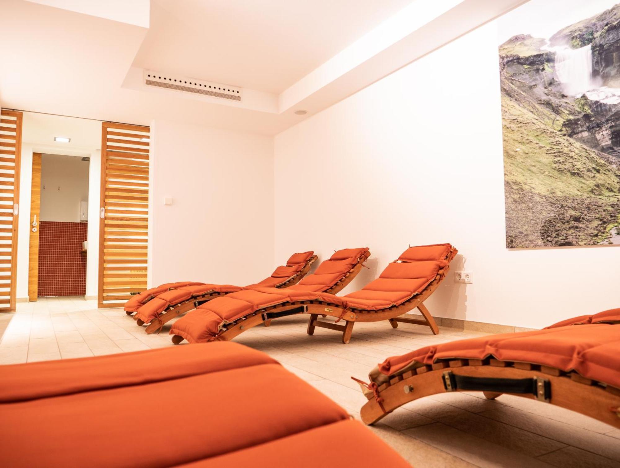 Fuchsbraeu Hotel Beilngries ภายนอก รูปภาพ
